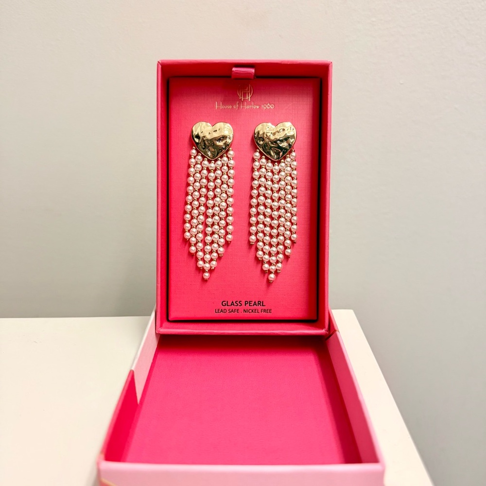 NWT House Of Harlow 1960 Gold Tone Heart & Faux Pearl Fringe Drop Earrings